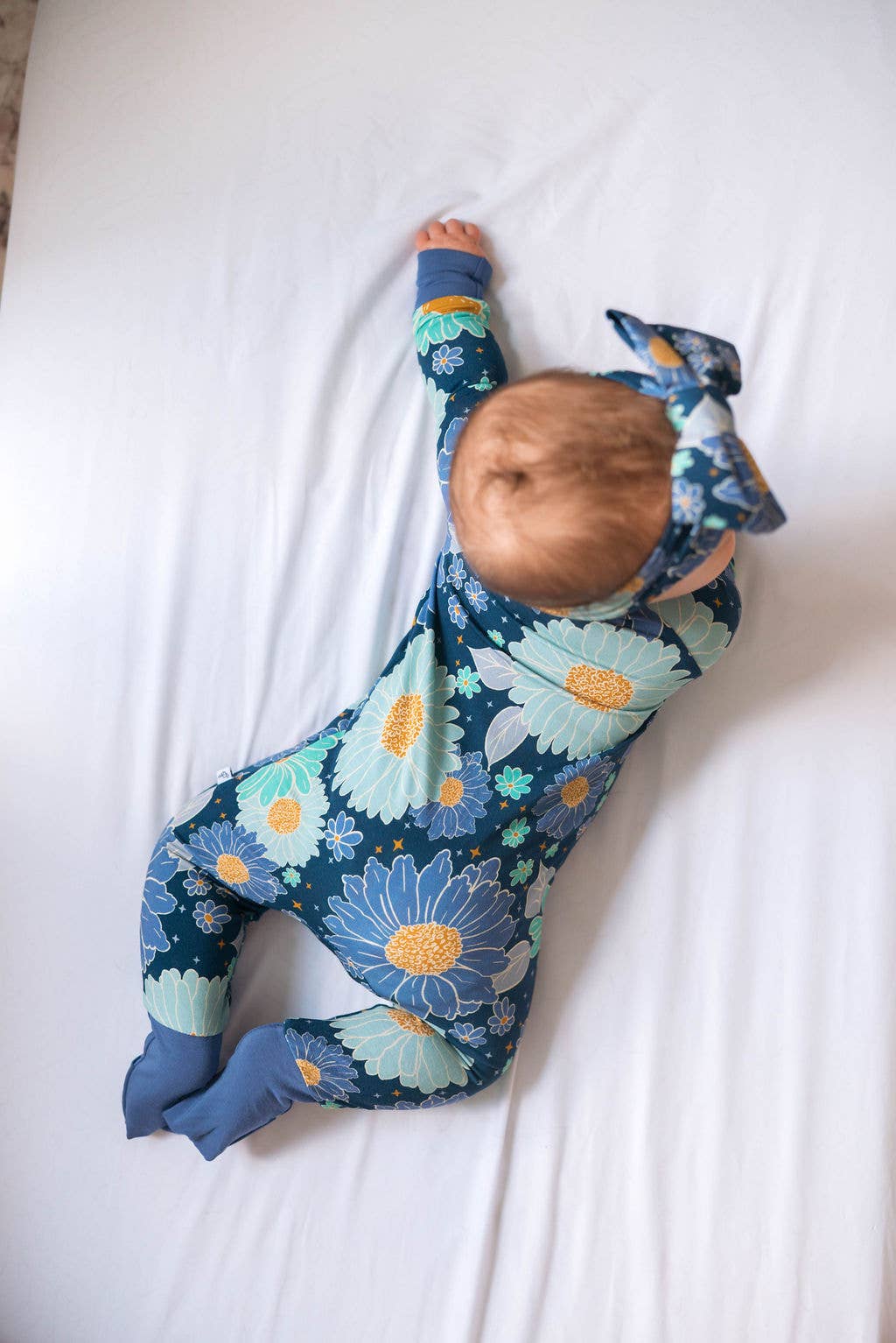 Blue Daisy Baby Bamboo Double Zipper Onesie