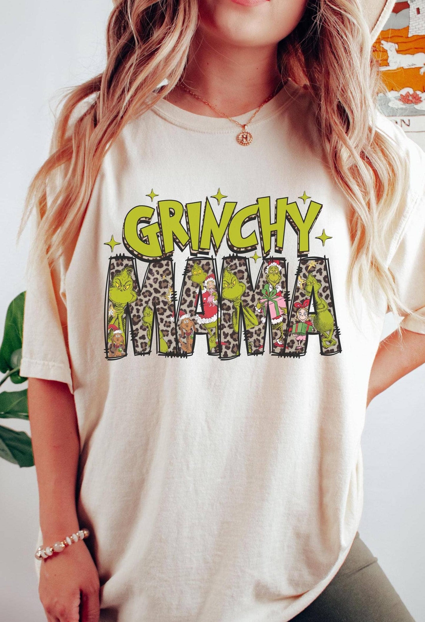 GRINCY MAMA Leopard Print Retro Trendy Christmas Tee