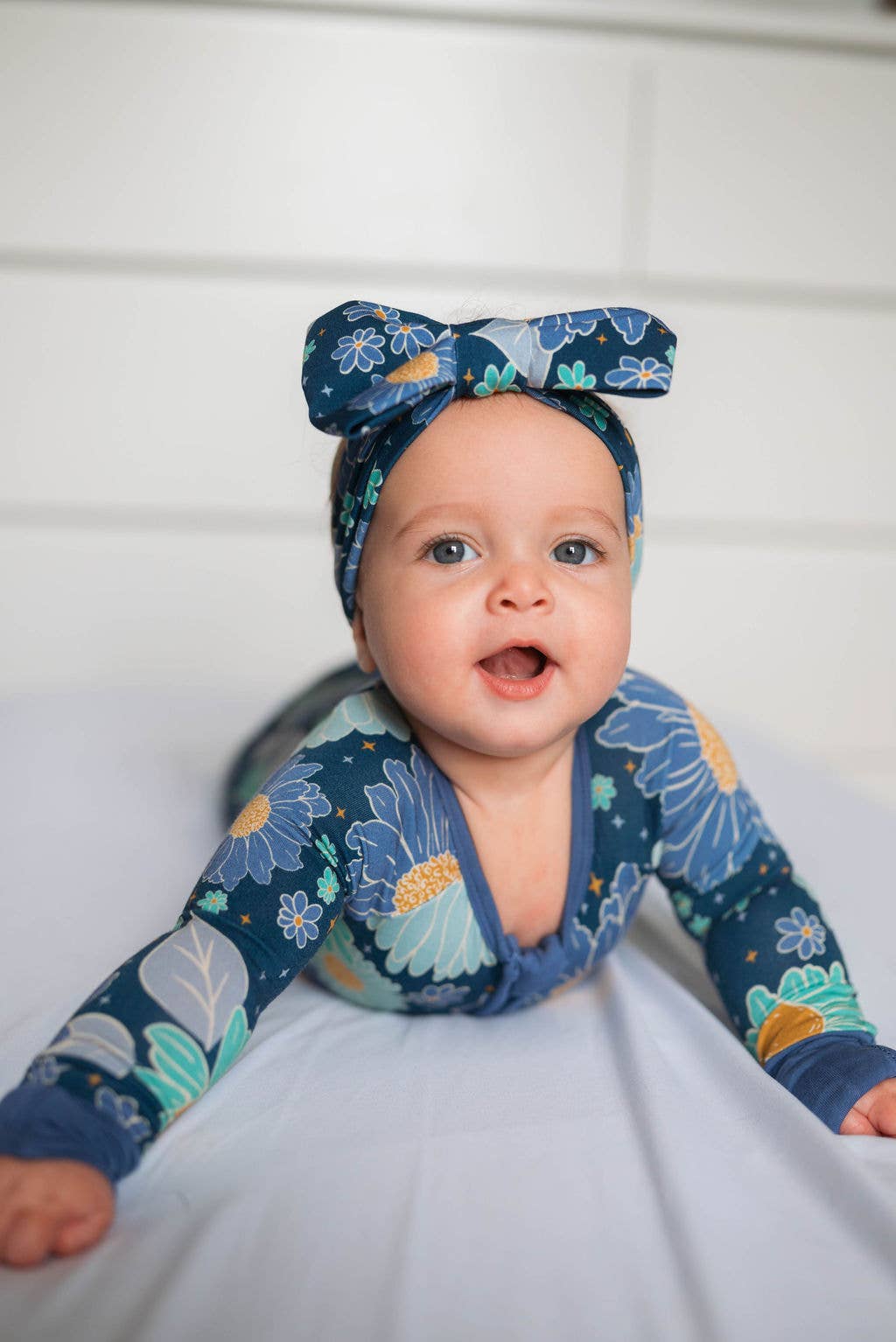 Blue Daisy Baby Bamboo Double Zipper Onesie