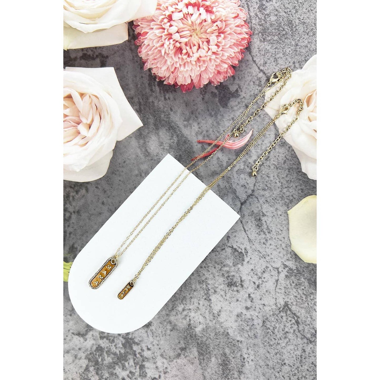 MAMA AND MINI BAR SHAPED WOOD NECKLACE SET