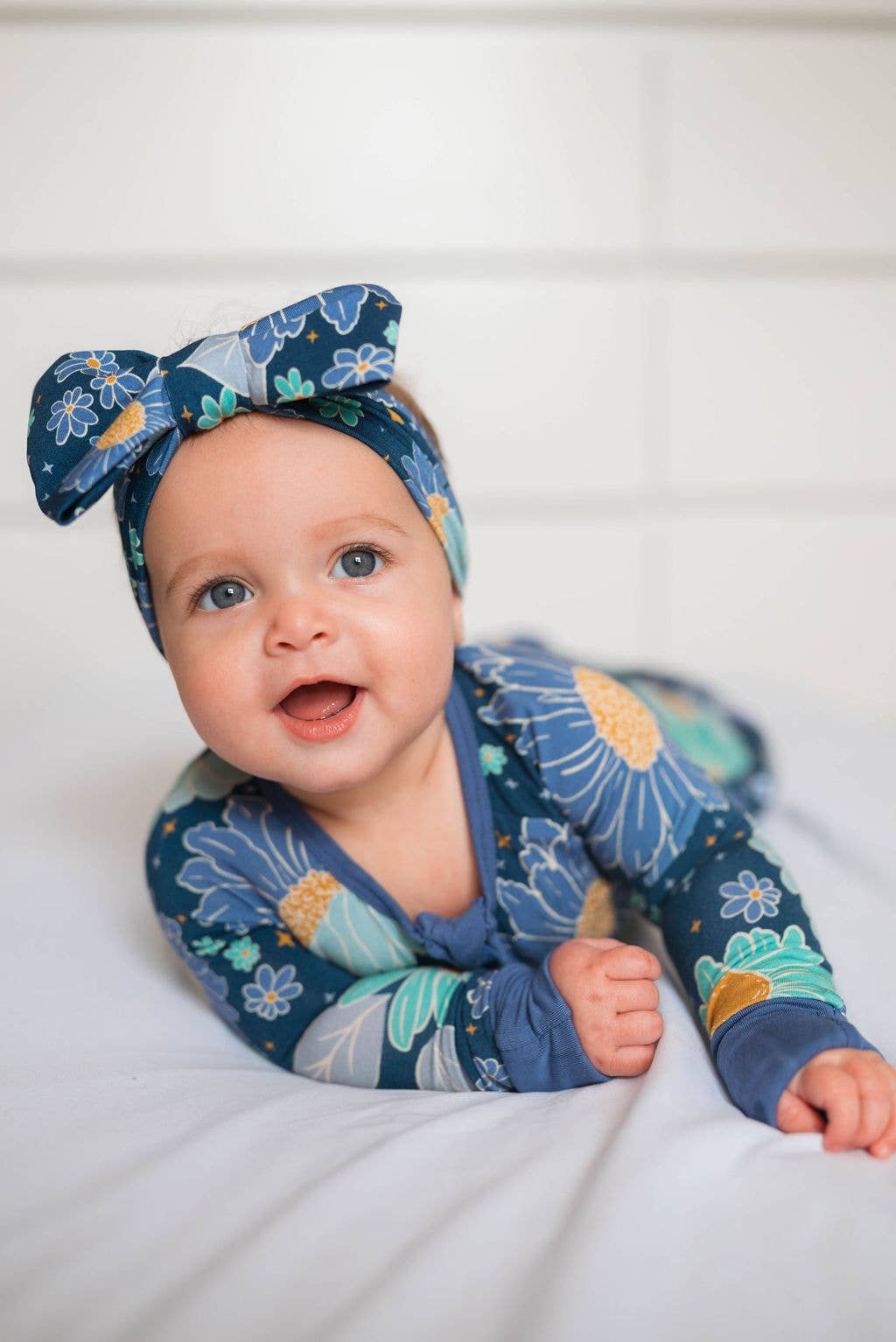 Blue Daisy Baby Bamboo Double Zipper Onesie